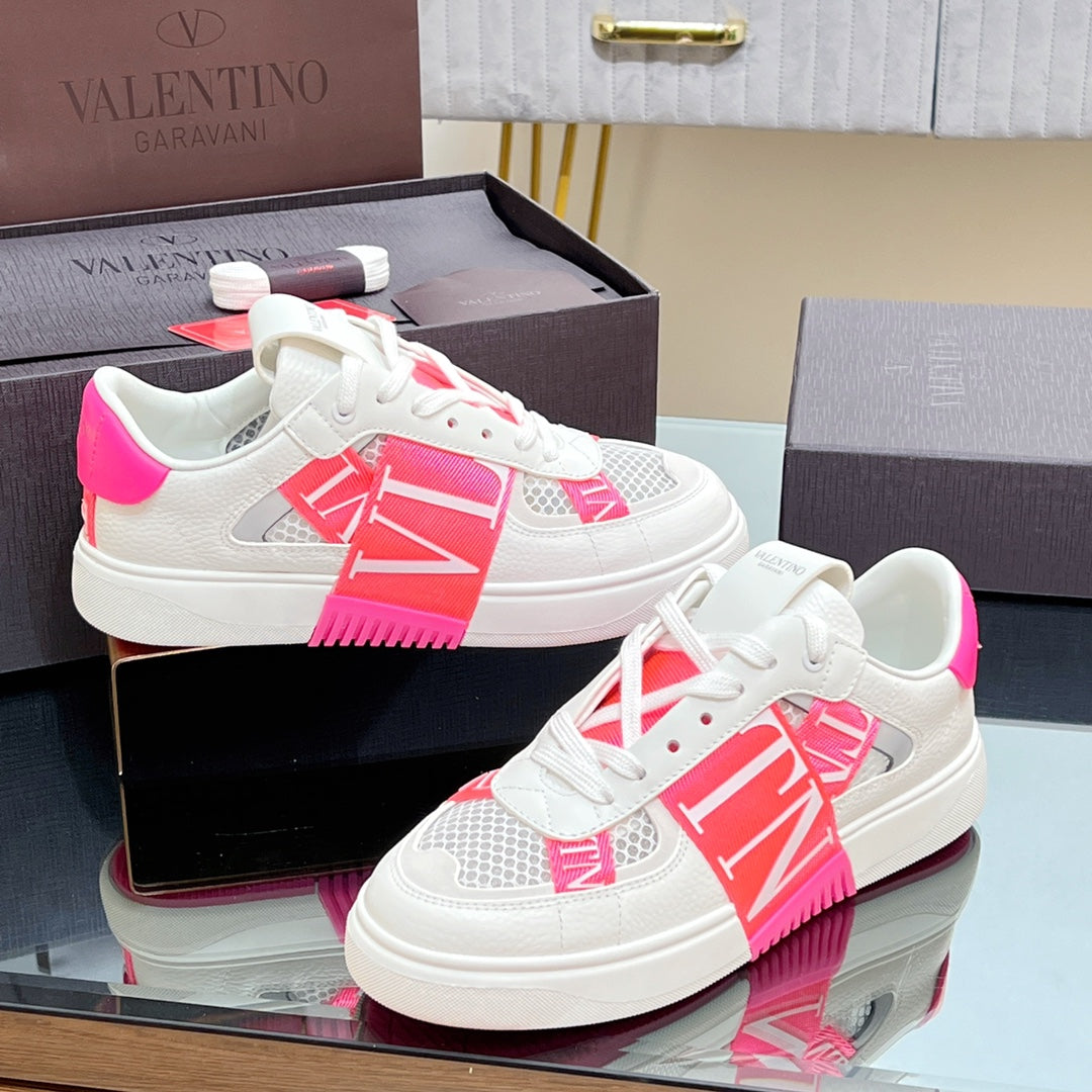 VALENTINO 25S GARAVANI VL7N SNEAKERS IN WHITE MIX PINK LAMBSKIN - 35
