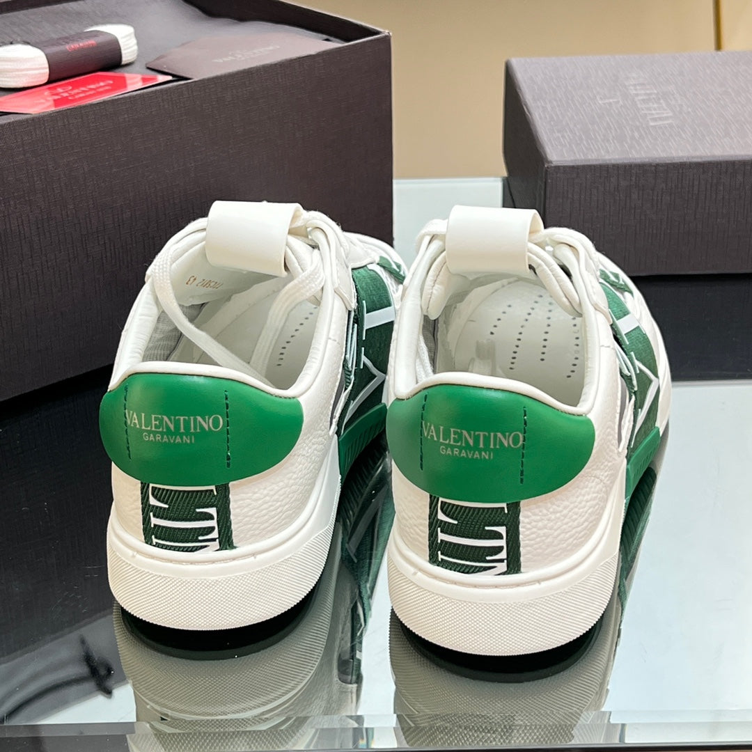 VALENTINO 25S GARAVANI VL7N SNEAKERS IN WHITE MIX GREEN LAMBSKIN - 35