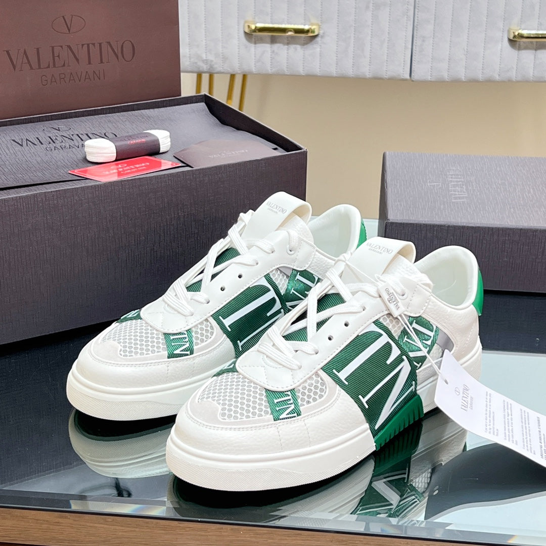 VALENTINO 25S GARAVANI VL7N SNEAKERS IN WHITE MIX GREEN LAMBSKIN - 35