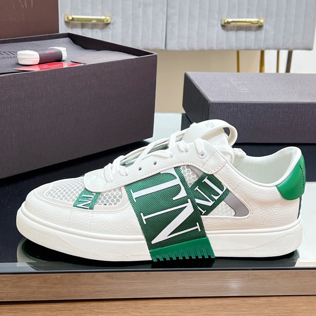 VALENTINO 25S GARAVANI VL7N SNEAKERS IN WHITE MIX GREEN LAMBSKIN - 35