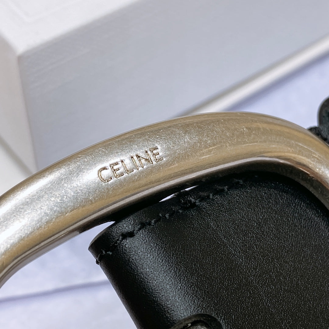 CL LARGE 35 MM BELT IN BLACK CALFSKIN LIGHT GOLD HARDWARE - 30