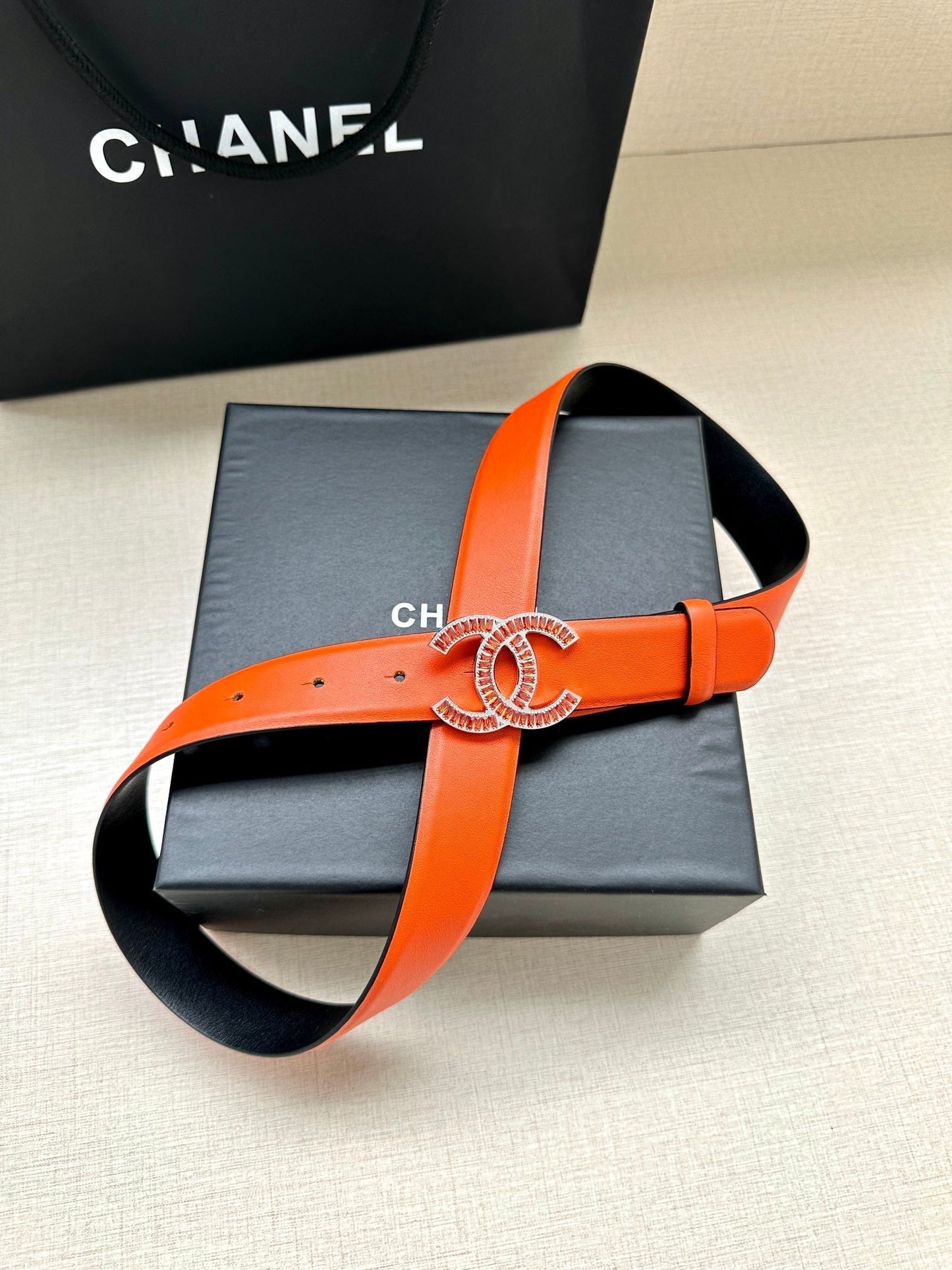 CHANEL 25S BELT 30 MM IN ORANGE CALFSKIN 616965 - 30