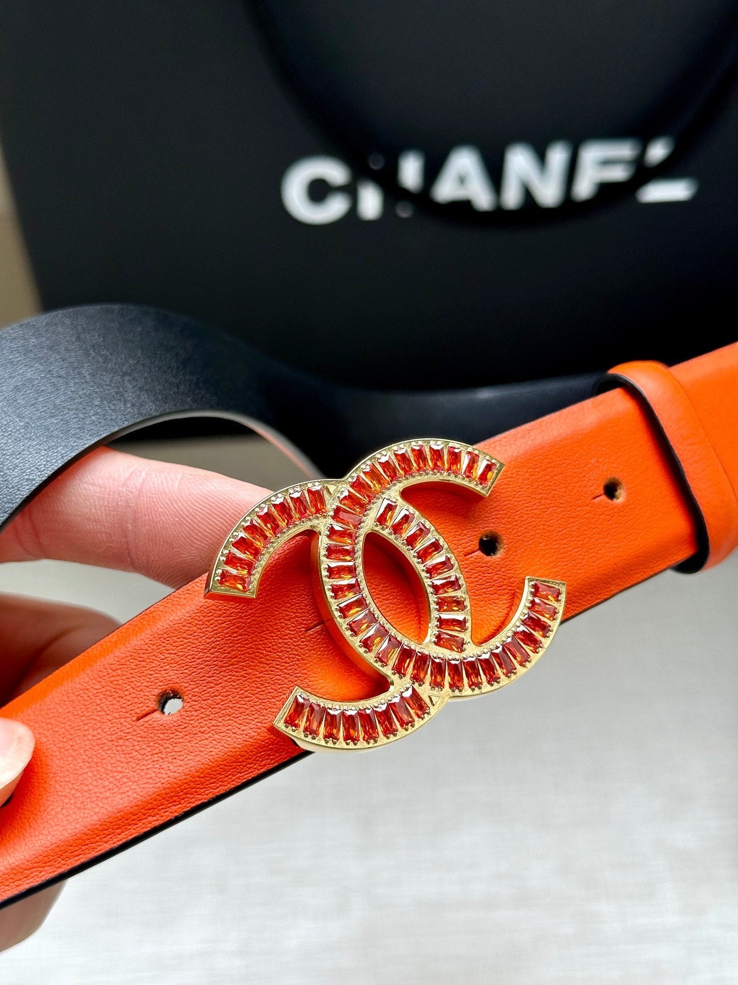 CHANEL 25S BELT 30 MM IN ORANGE CALFSKIN 616965 - 30
