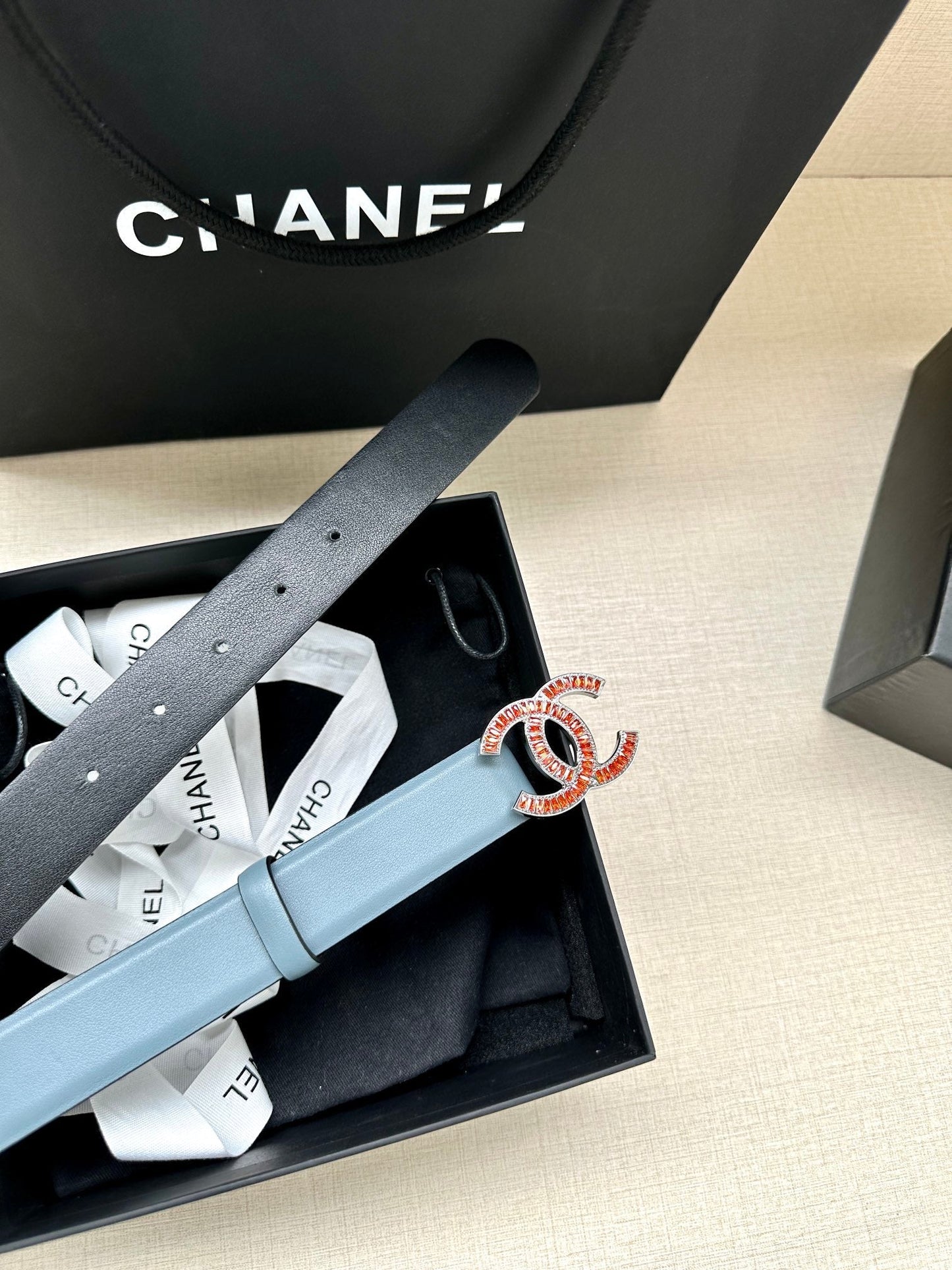 CHANEL 25S BELT 30 MM IN LIGHT STEEL BLUE CALFSKIN 616966 - 30
