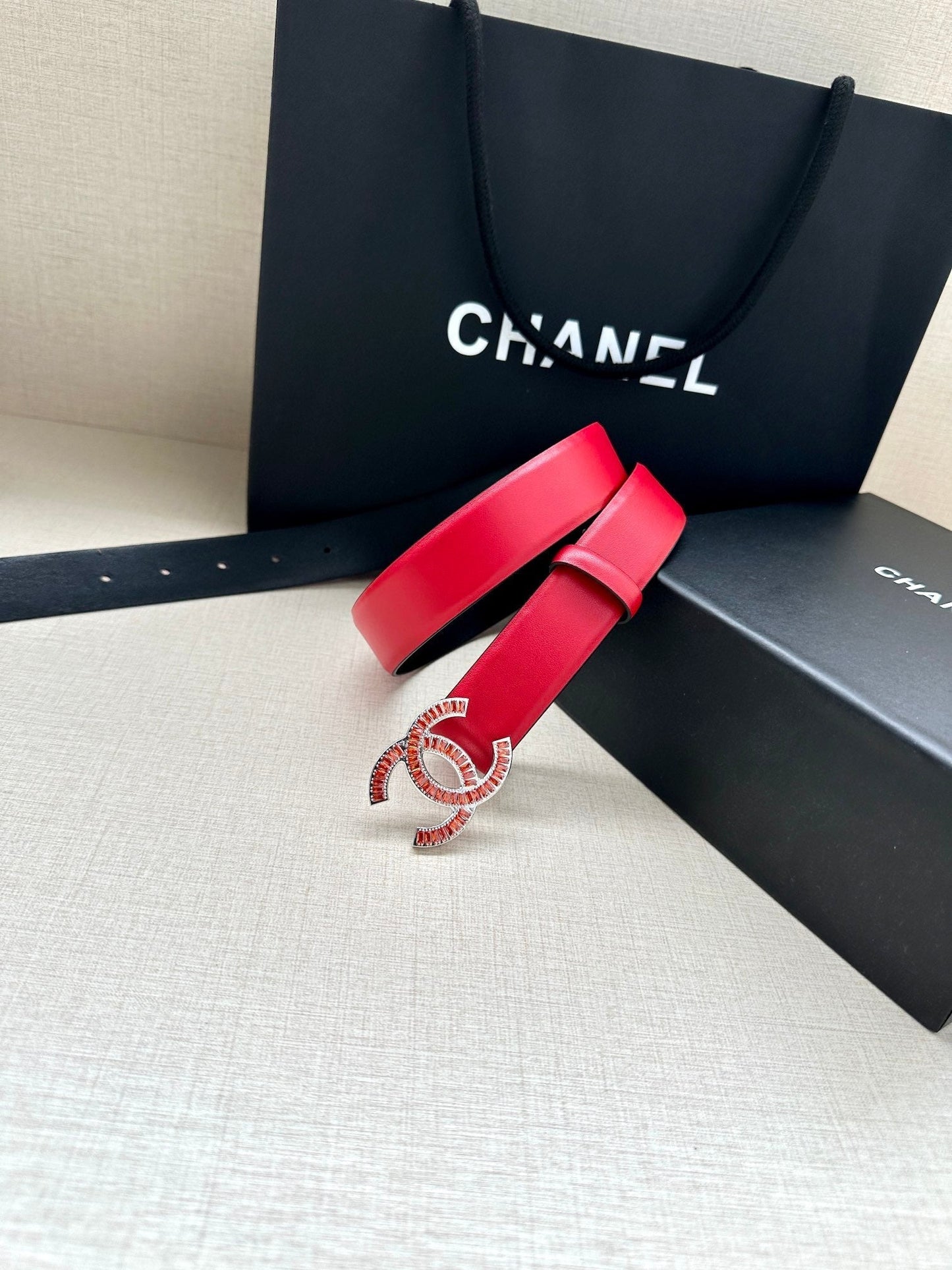 CHANEL 25S BELT 30 MM IN RED CALFSKIN 616970 - 30