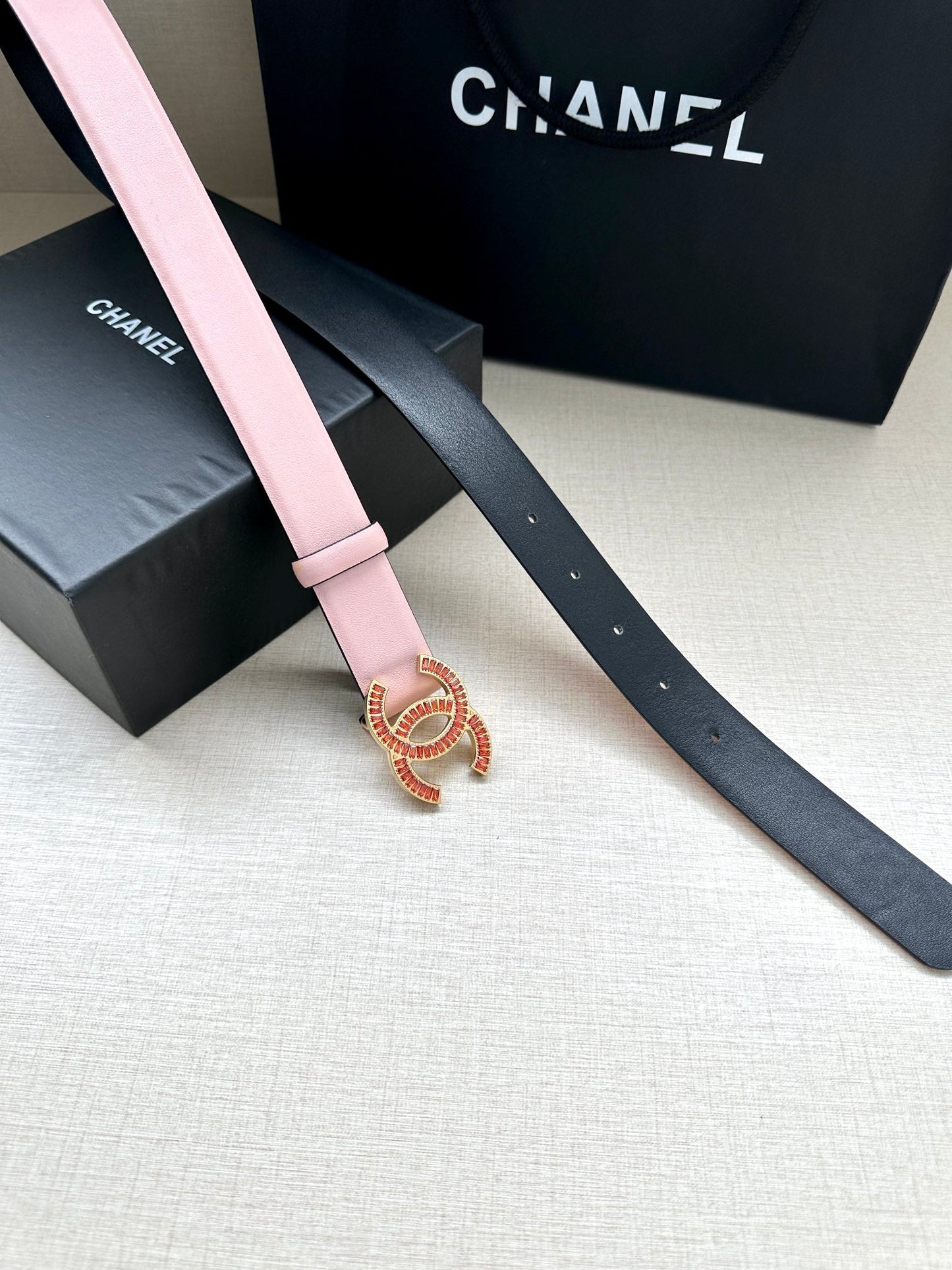 CHANEL 25S BELT 30 MM IN LIGHT PINK CALFSKIN 616971 - 30