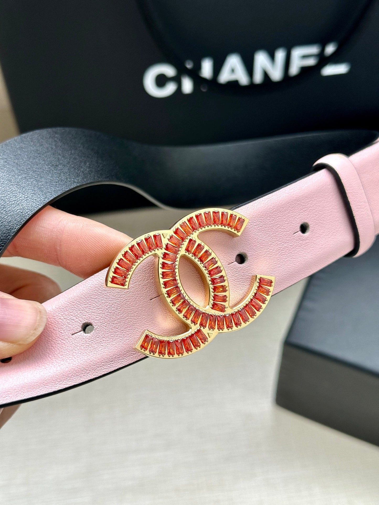 CHANEL 25S BELT 30 MM IN LIGHT PINK CALFSKIN 616971 - 30