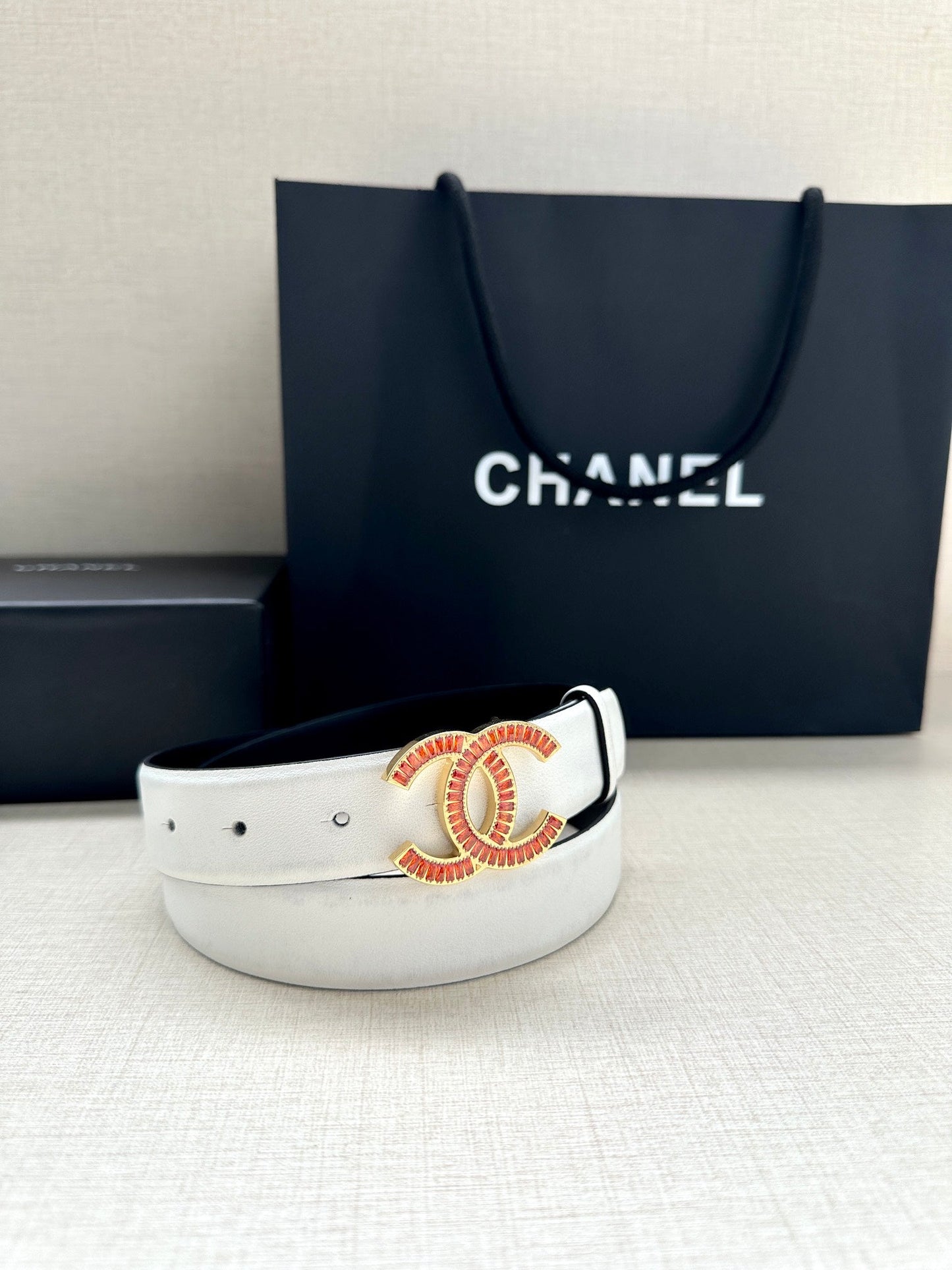 CHANEL 25S BELT 30 MM IN WHITE CALFSKIN 616972 - 30