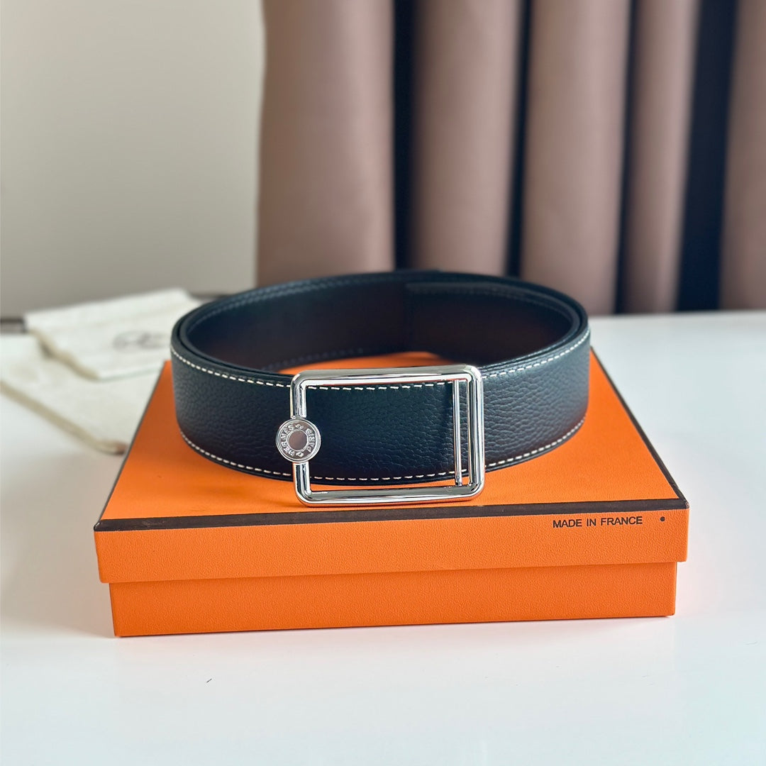 HM OSCAR BELT BUCKLE & REVERSIBLE BLACK LEATHER STRAP 38MM SILVER HARDWARE - 30