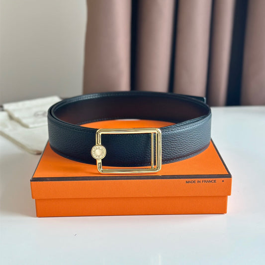 HM OSCAR BELT BUCKLE & REVERSIBLE BLACK LEATHER STRAP 38MM GOLD HARDWARE - 30