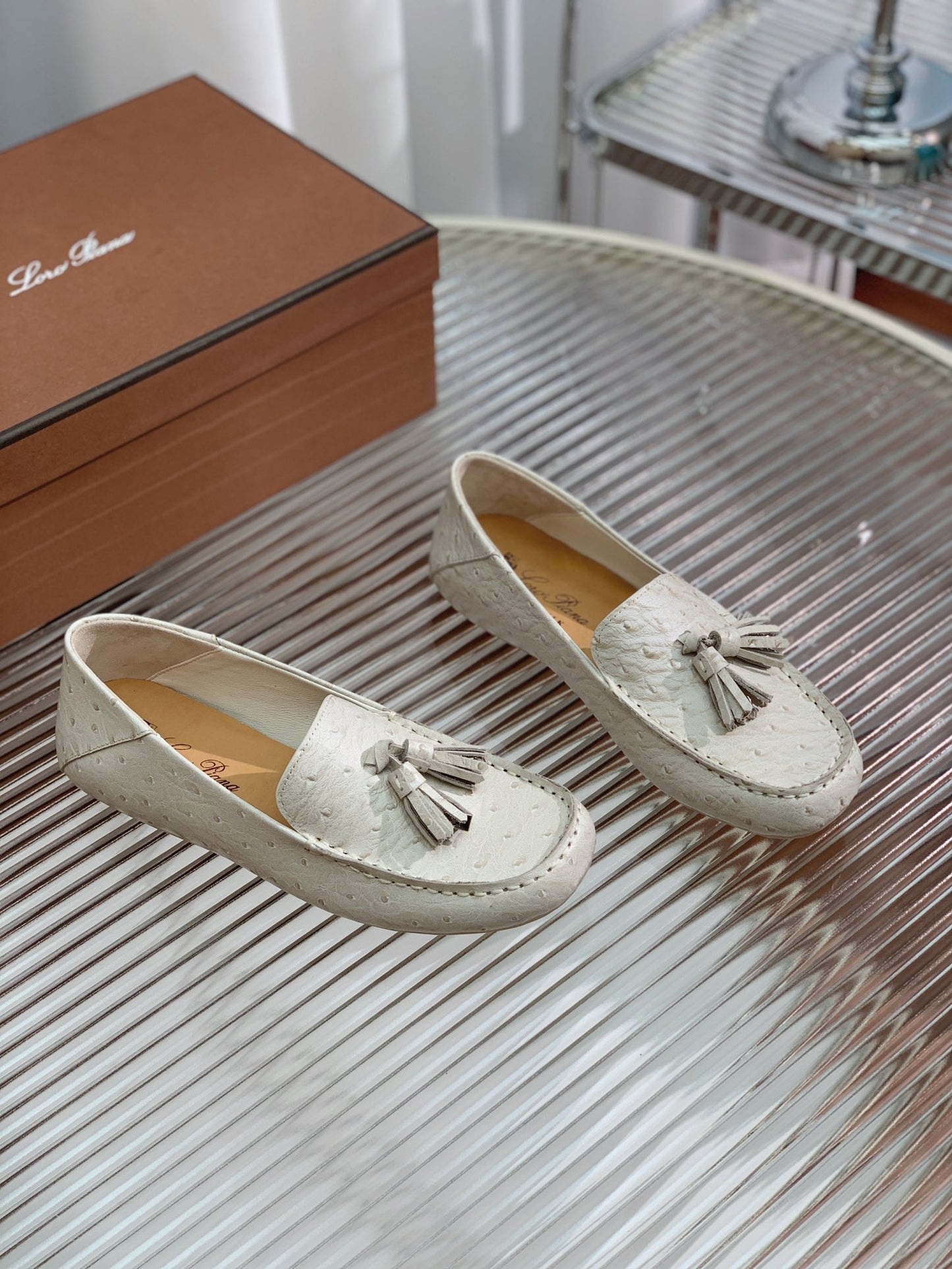 LP SPECIAL DOT SOLE WALK LOAFERS WHITE LAMBSKIN - 35