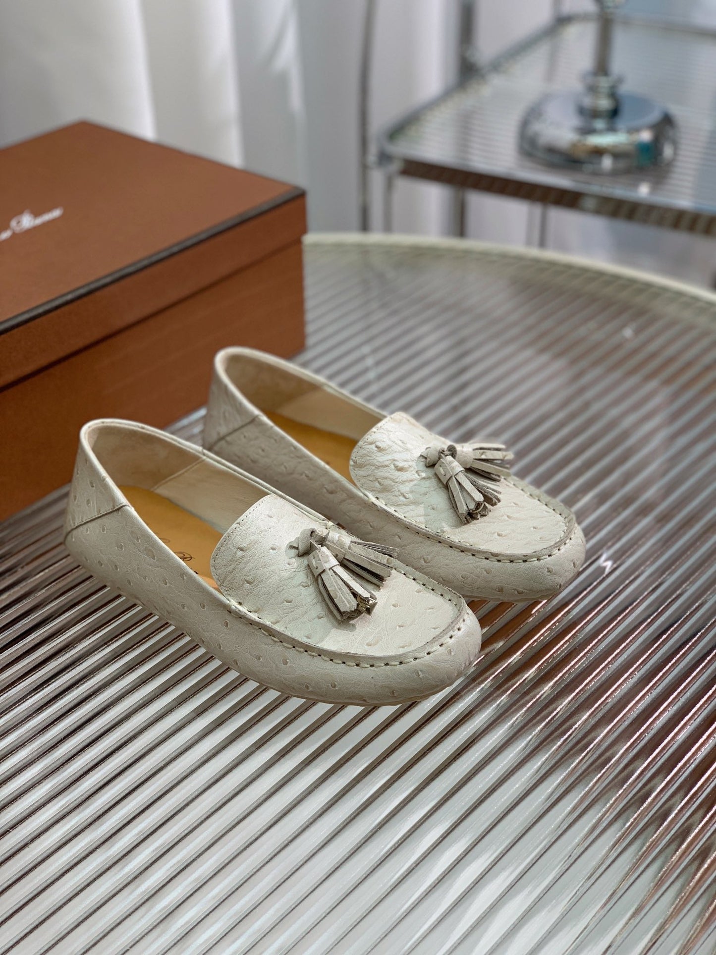 LP SPECIAL DOT SOLE WALK LOAFERS WHITE LAMBSKIN - 35