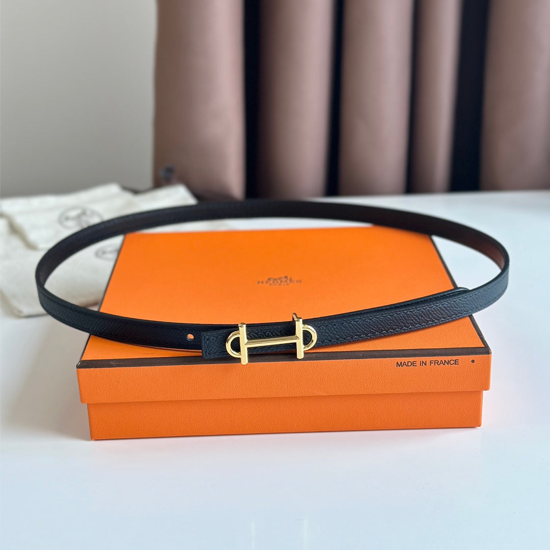 HM GAMMA BUCKLE & REVERSIBLE BLACK LEATHER STRAP 13MM GOLD HARDWARE - 30