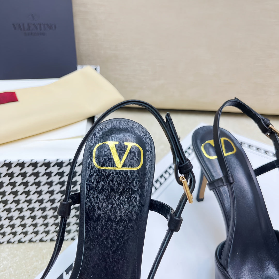 VLOGO SLINGBACK PUMP IN BLACK CALFSKIN LEATHER - 35 / 4 cm