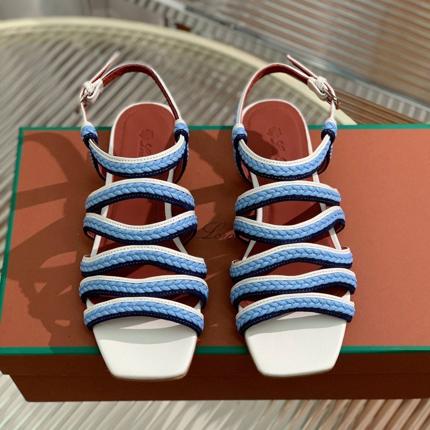LP SPRIGHTLY CHARMS SANDAL SKY CALFSKIN - 35