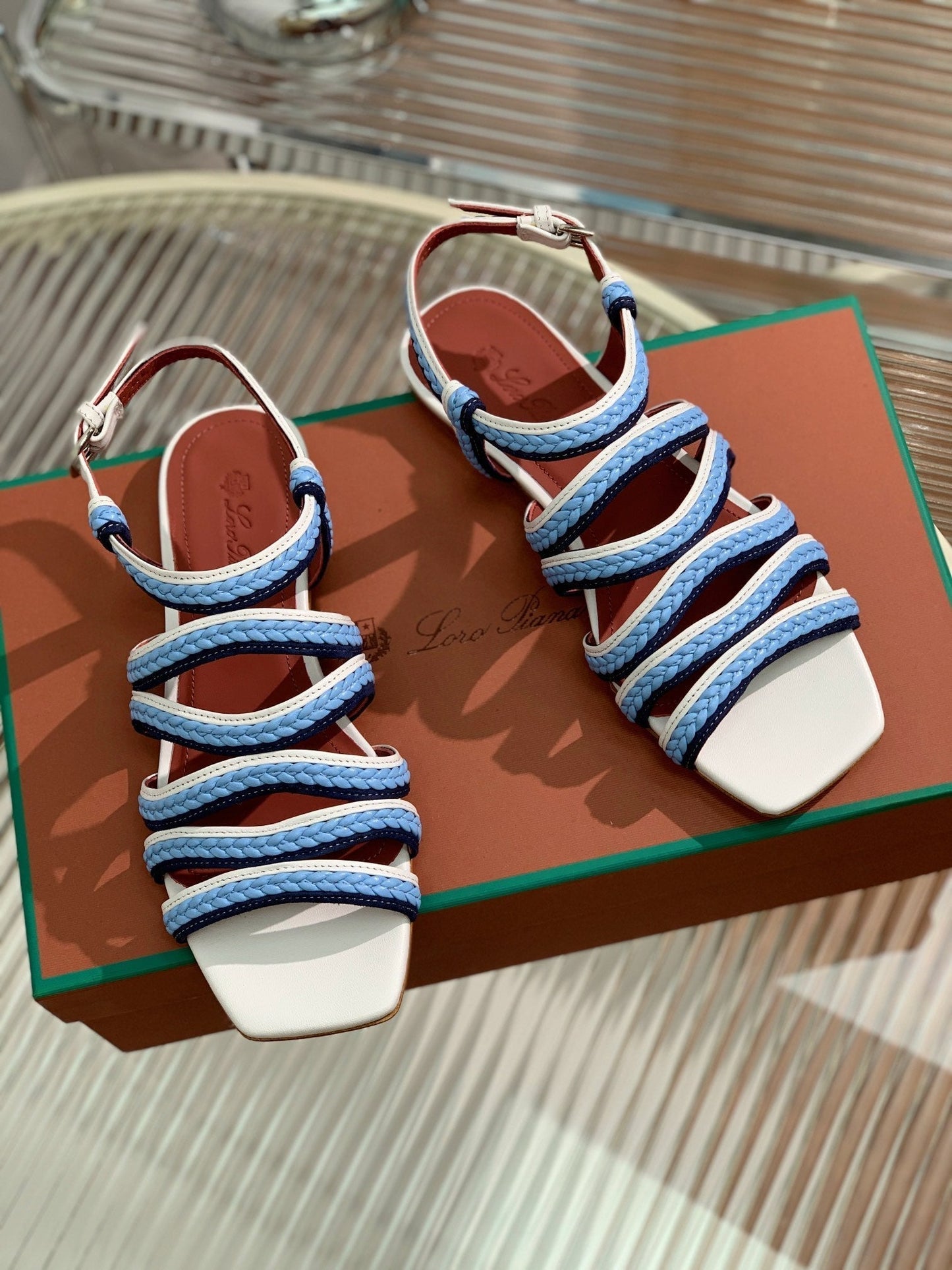 LP SPRIGHTLY CHARMS SANDAL SKY CALFSKIN - 35