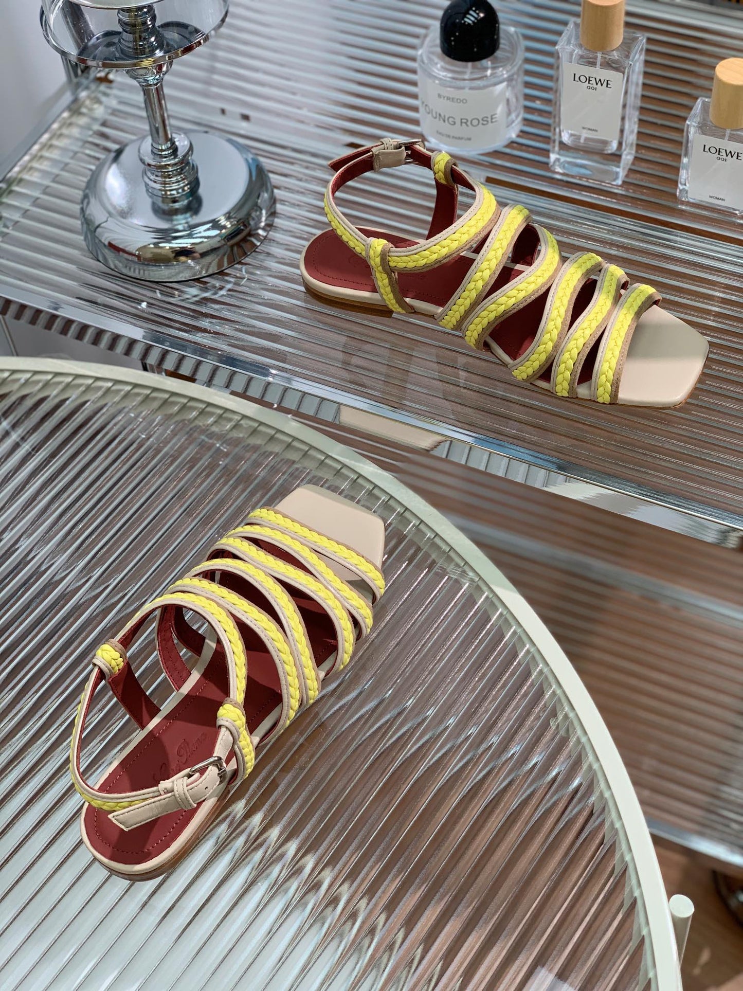 LP SPRIGHTLY CHARMS SANDAL LEMON CALFSKIN - 35