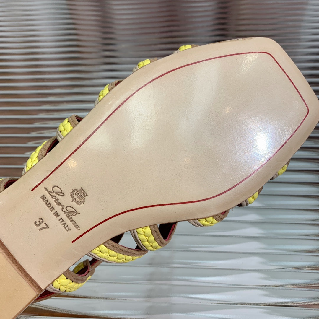 LP SPRIGHTLY CHARMS SANDAL LEMON CALFSKIN - 35