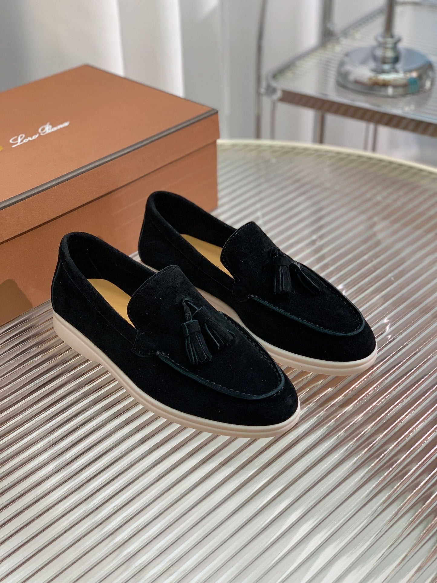 LP SUMMER WALK TASSELS LOAFERS BLACK SUEDE - 35