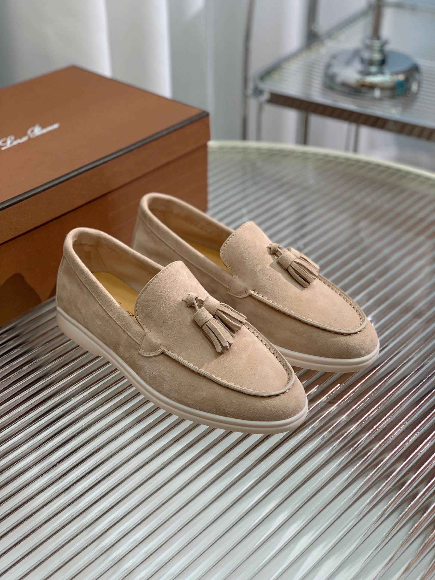 LP SUMMER WALK TASSELS LOAFERS TORTILLA SUEDE - 35