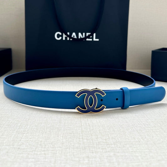 CC 30MM BELT IN COBALT BLUE SMOOTH CALFSKIN METAL HARDWARE - 30