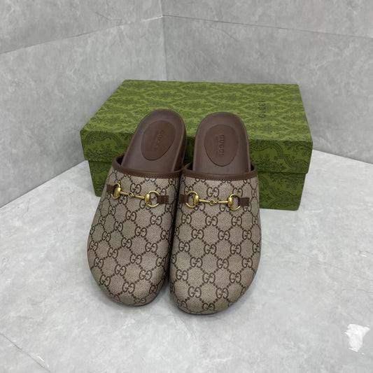 MULE WITH GOLD HORSEBIT IN BEIGE AND EBONY MONOGRAM CANVAS - 36