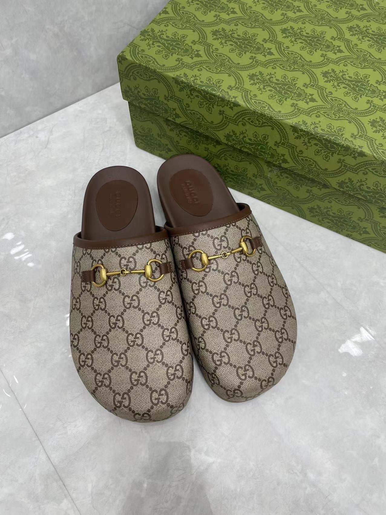 MULE WITH GOLD HORSEBIT IN BEIGE AND EBONY MONOGRAM CANVAS - 36