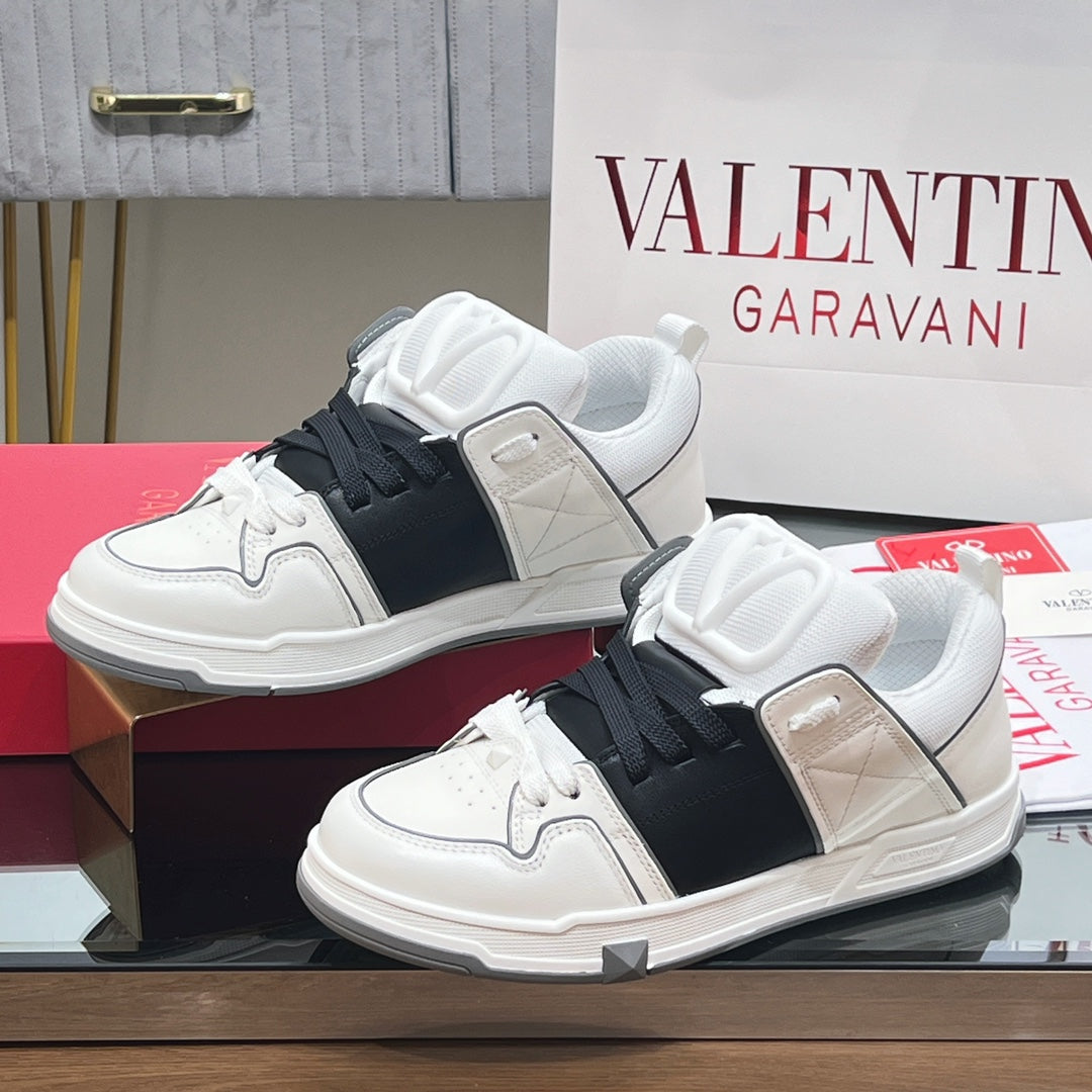 VALENTINO 25S GARAVANI OPEN SKATE SNEAKERS IN WHITE MIX BLACK LAMBSKIN STYLE 9 - 35