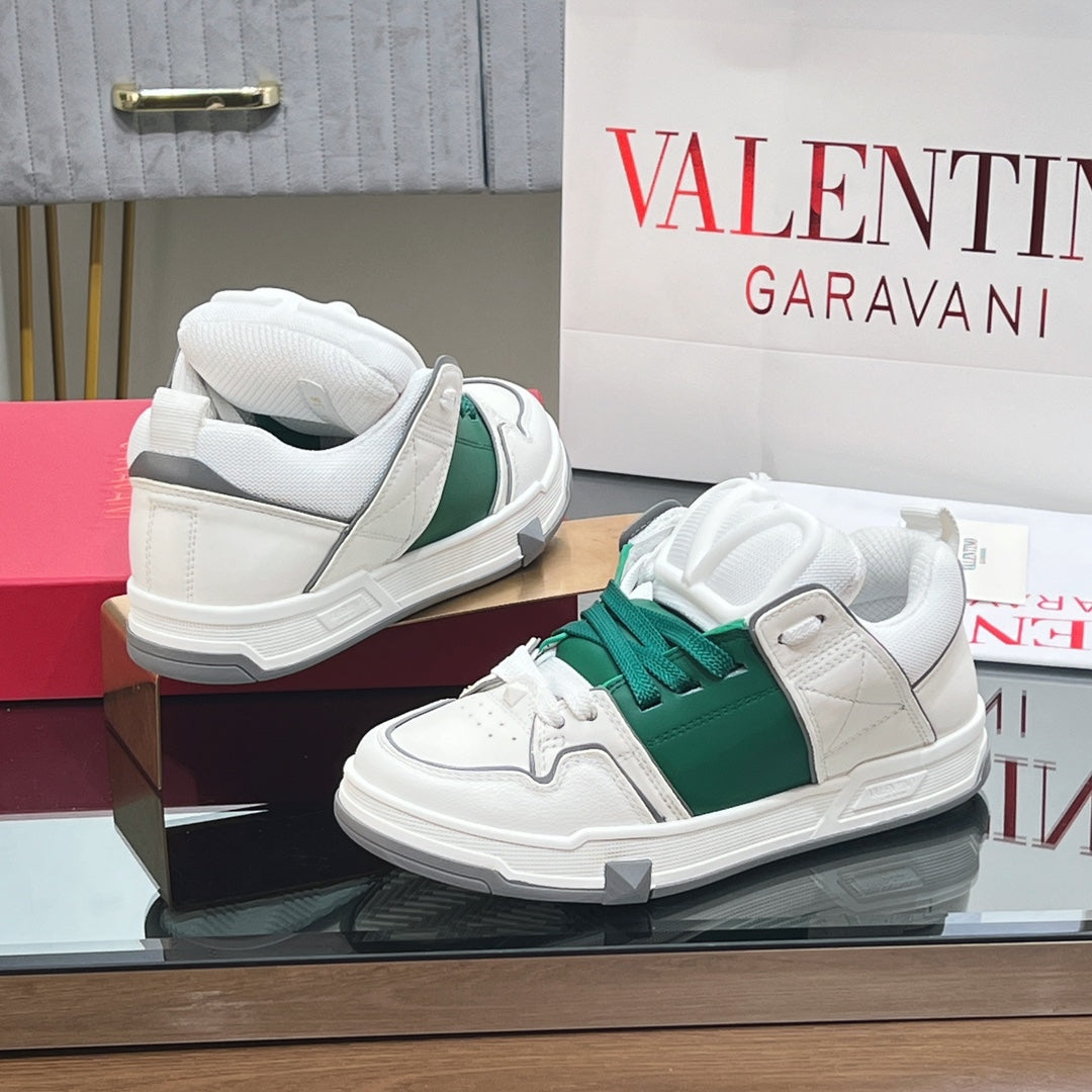 VALENTINO 25S GARAVANI OPEN SKATE SNEAKERS IN WHITE MIX GREEN LAMBSKIN STYLE 13 - 35