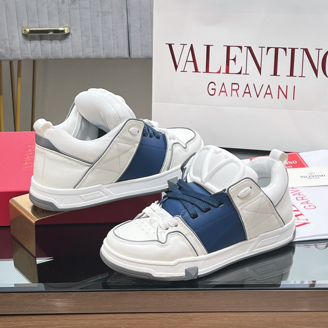 VALENTINO 25S GARAVANI OPEN SKATE SNEAKERS IN WHITE MIX DARK BLUE LAMBSKIN STYLE 17 - 35