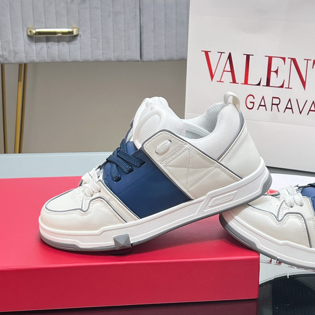 VALENTINO 25S GARAVANI OPEN SKATE SNEAKERS IN WHITE MIX DARK BLUE LAMBSKIN STYLE 17 - 35