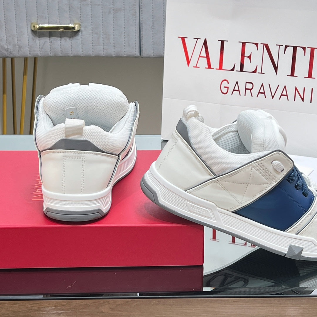 VALENTINO 25S GARAVANI OPEN SKATE SNEAKERS IN WHITE MIX DARK BLUE LAMBSKIN STYLE 17 - 35