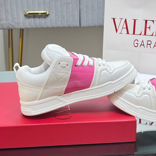 VALENTINO 25S GARAVANI OPEN SKATE SNEAKERS IN WHITE MIX PINK LAMBSKIN STYLE 10 - 35