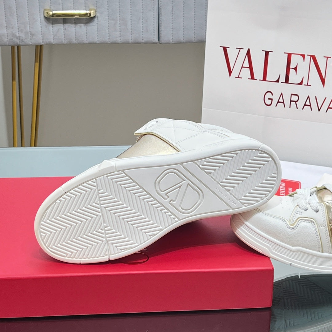 VALENTINO 25S GARAVANI OPEN SKATE SNEAKERS IN WHITE MIX GOLD LAMBSKIN STYLE 14 - 35