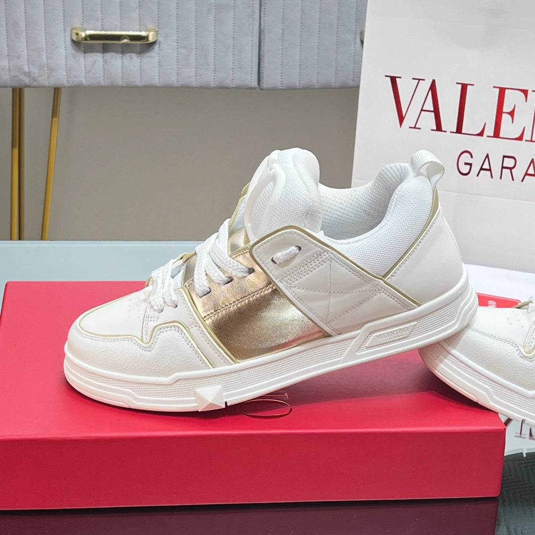 VALENTINO 25S GARAVANI OPEN SKATE SNEAKERS IN WHITE MIX GOLD LAMBSKIN STYLE 14 - 35