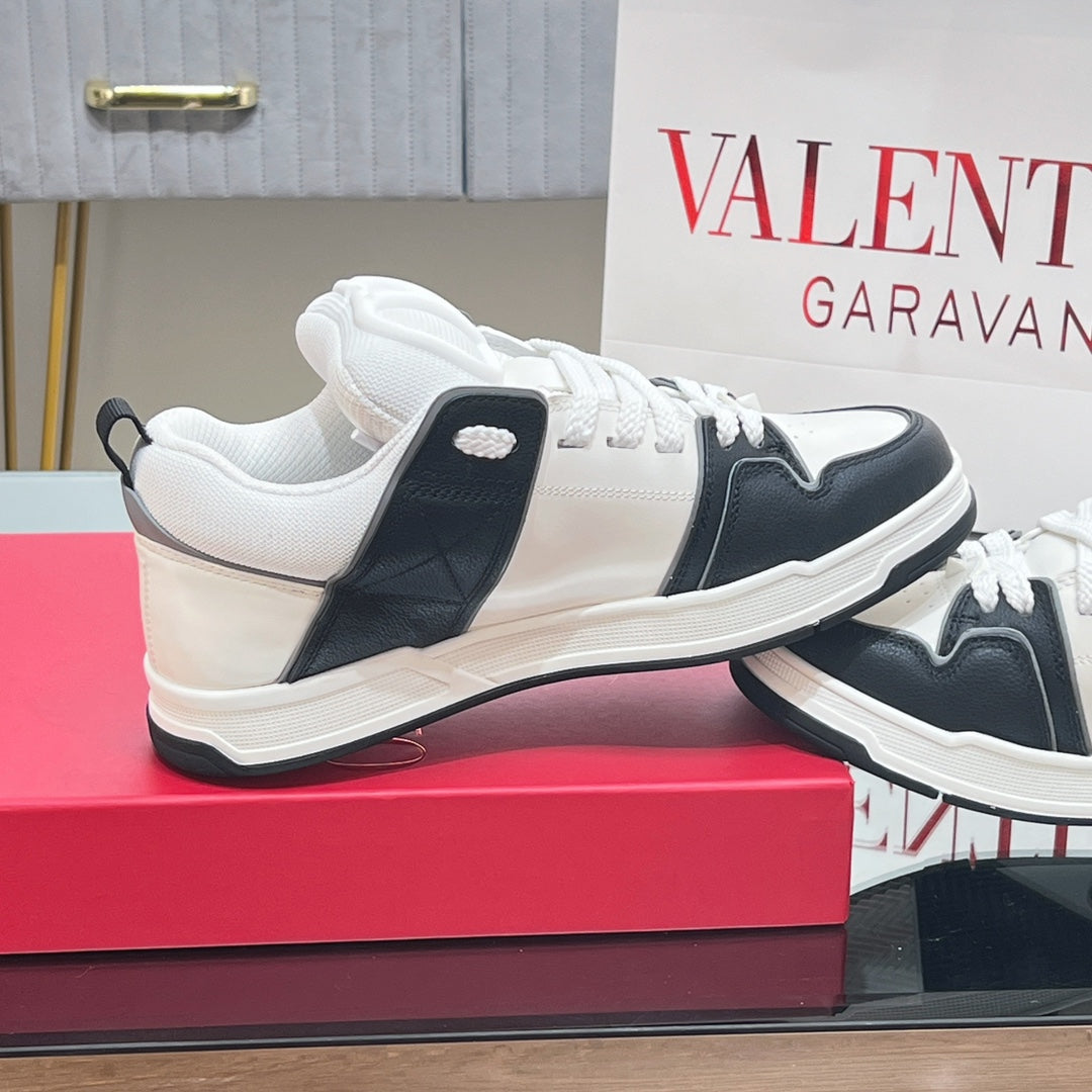 VALENTINO 25S GARAVANI OPEN SKATE SNEAKERS IN WHITE MIX BLACK LAMBSKIN STYLE 8 - 35
