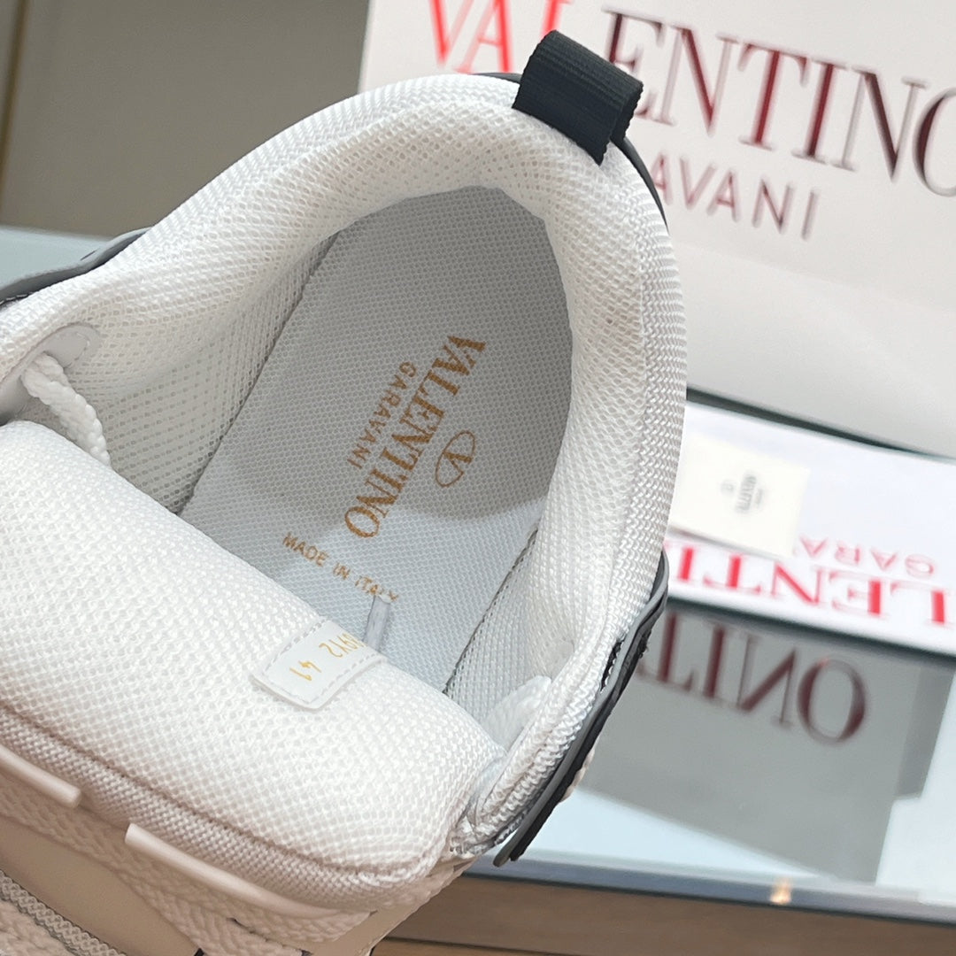 VALENTINO 25S GARAVANI OPEN SKATE SNEAKERS IN WHITE MIX BLACK LAMBSKIN STYLE 8 - 35