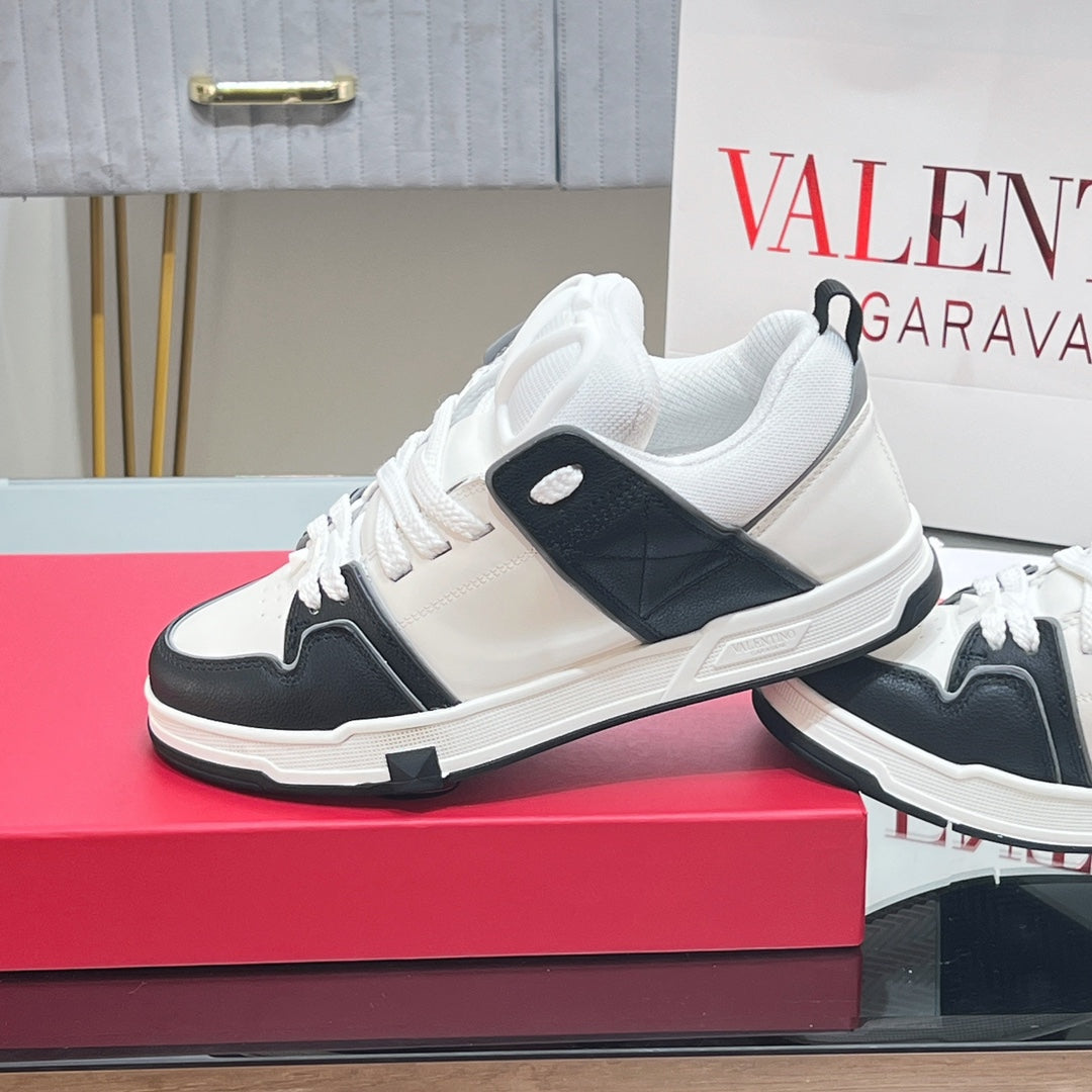 VALENTINO 25S GARAVANI OPEN SKATE SNEAKERS IN WHITE MIX BLACK LAMBSKIN STYLE 8 - 35