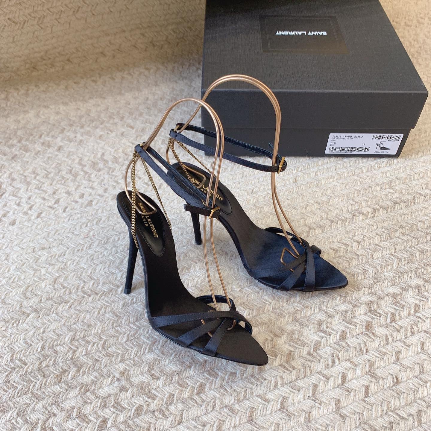 CROSS STRAP HIGH HEEL IN BLACK SILK GOLD CHAIN - 34