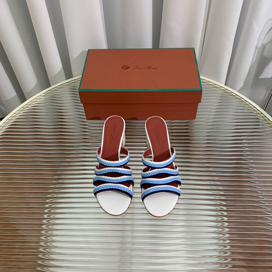 LP SPRIGHTLY CHARMS MID-SANDAL SKY CALFSKIN - 35