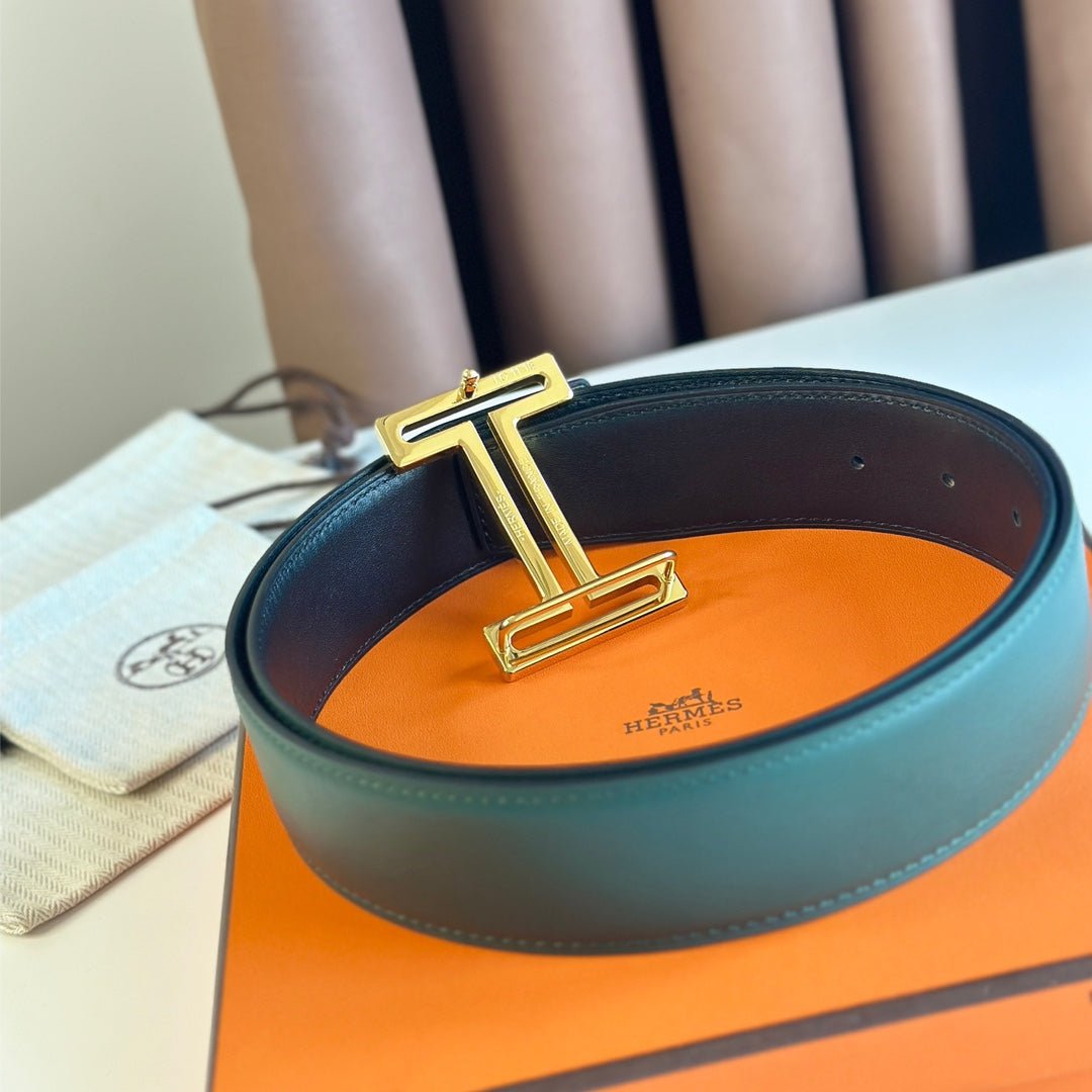 HM  BELT BUCKLE & REVERSIBLE TEAL GREEN AND BLACK LEATHER STRAP 38MM GOLD HARDWARE - 30