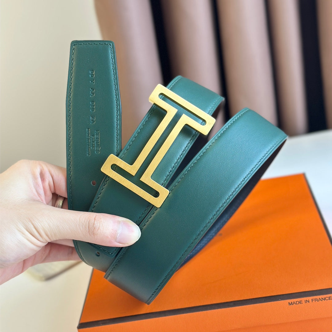 HM  BELT BUCKLE & REVERSIBLE TEAL GREEN AND BLACK LEATHER STRAP 38MM GOLD HARDWARE - 30