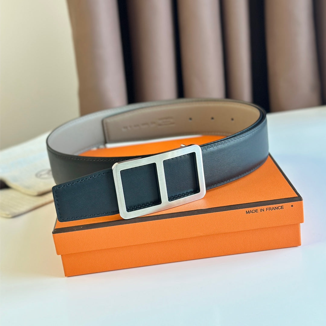 HM  BELT BUCKLE & REVERSIBLE GREY PASTEL AND BLACK LEATHER STRAP 38MM SILVER HARDWARE - 30