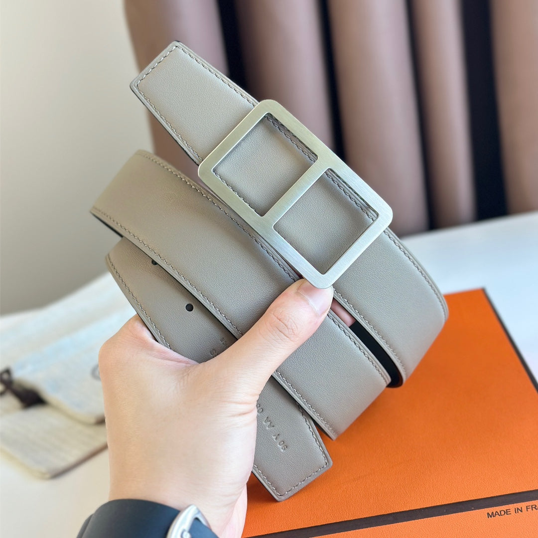 HM  BELT BUCKLE & REVERSIBLE GREY PASTEL AND BLACK LEATHER STRAP 38MM SILVER HARDWARE - 30