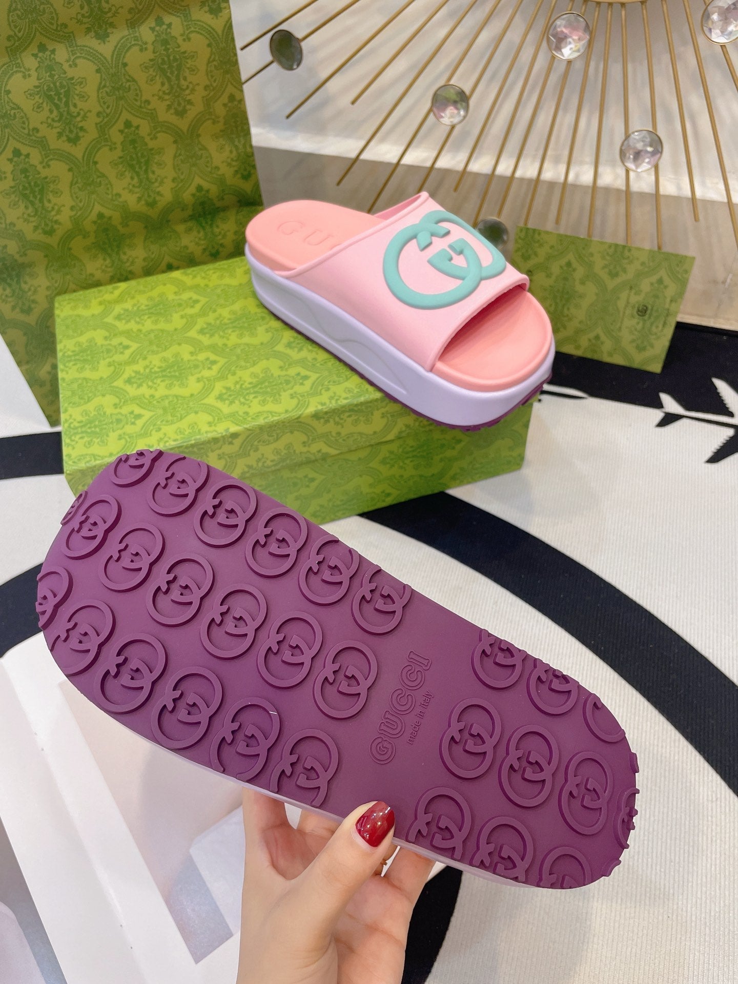 INTERLOCKING G SLIDE SANDAL IN BABY PINK IMPORTED TPU - 35