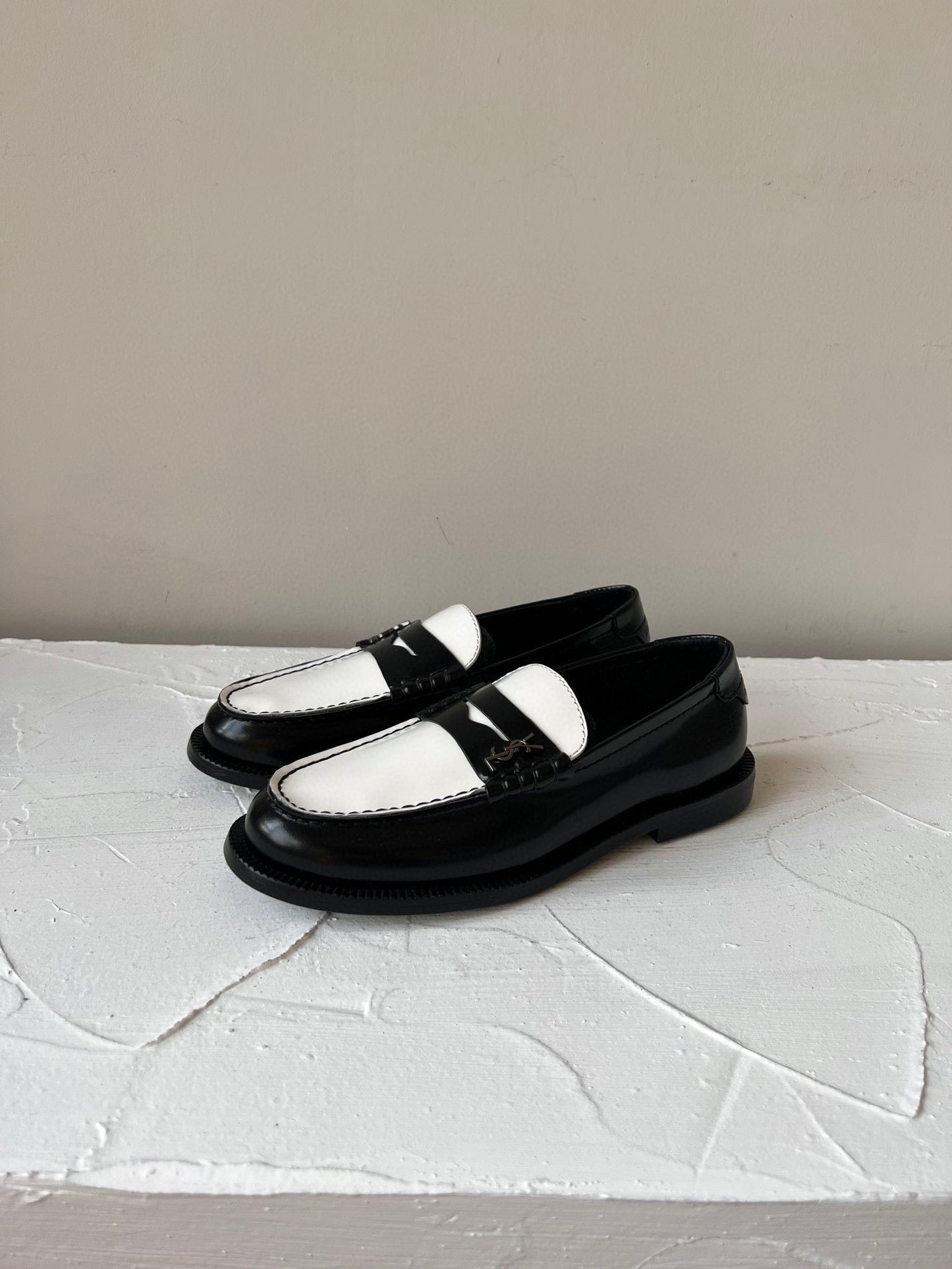 SL LE LOAFER BLACK AND WHITE CALFSKIN - 35