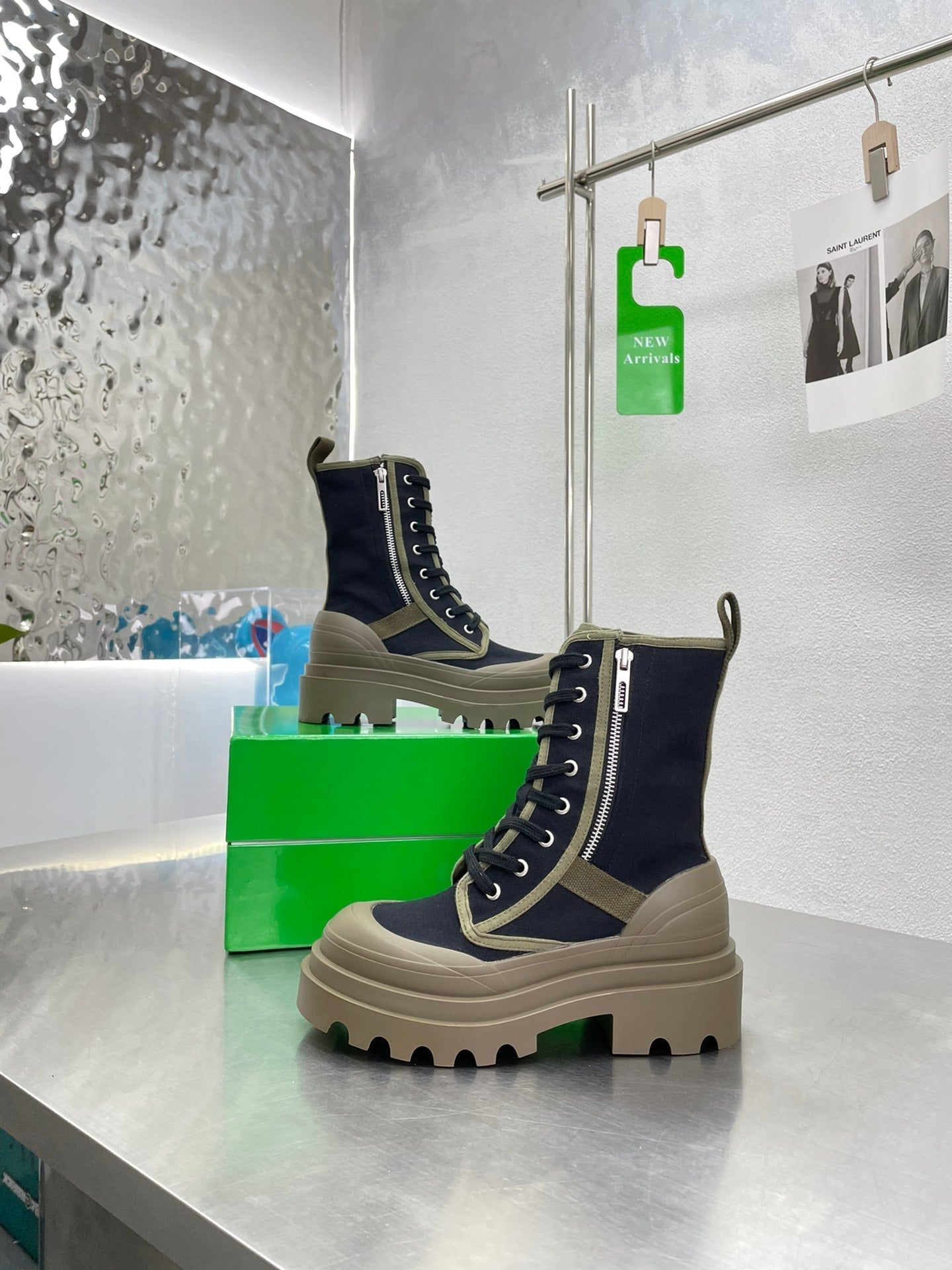 RIBBON BOMBER LACE-UP BOOTS IN BLACK MIX OLIVE GREEN CANVAS - 35