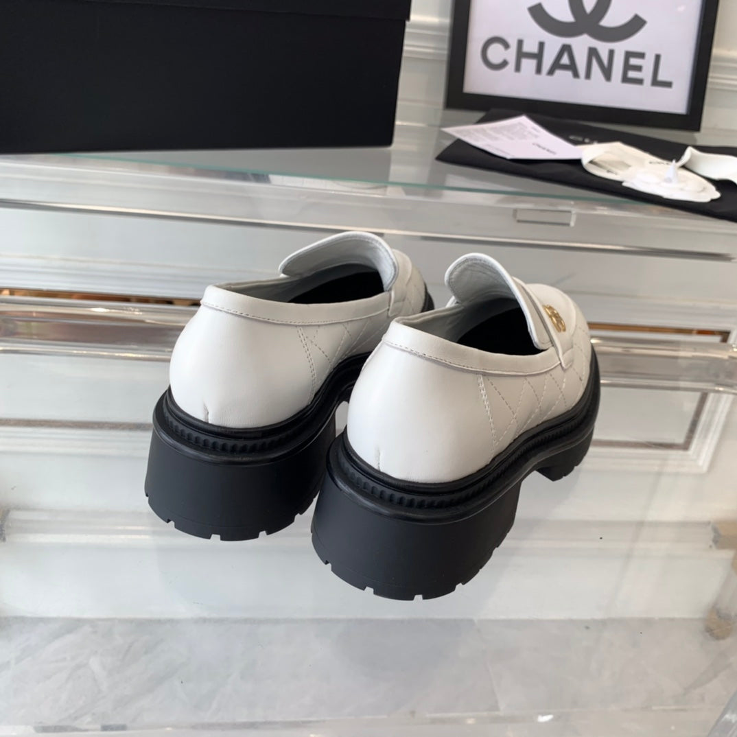 MOCCASINS white CALFSKIN - 35