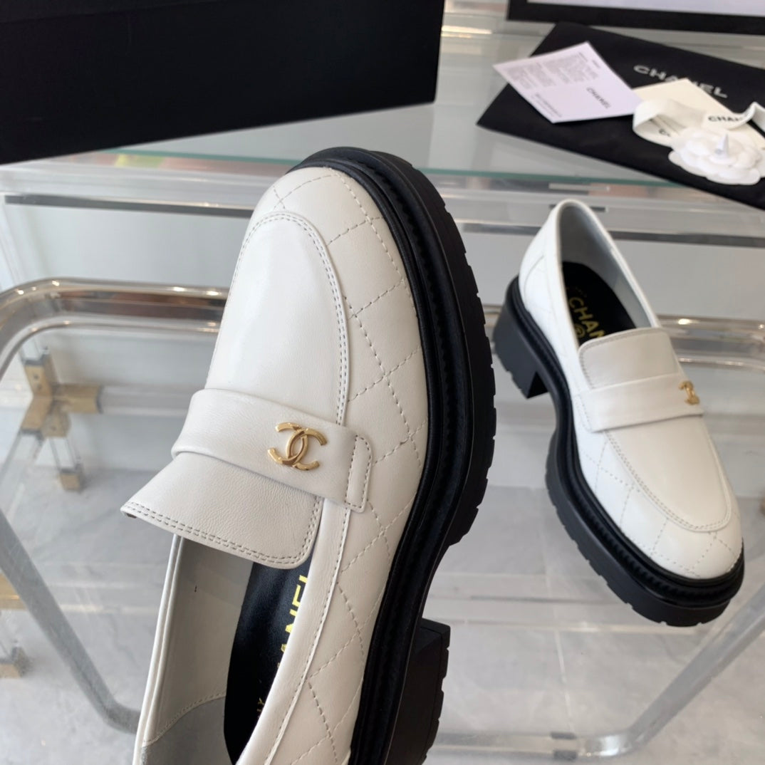 MOCCASINS white CALFSKIN - 35