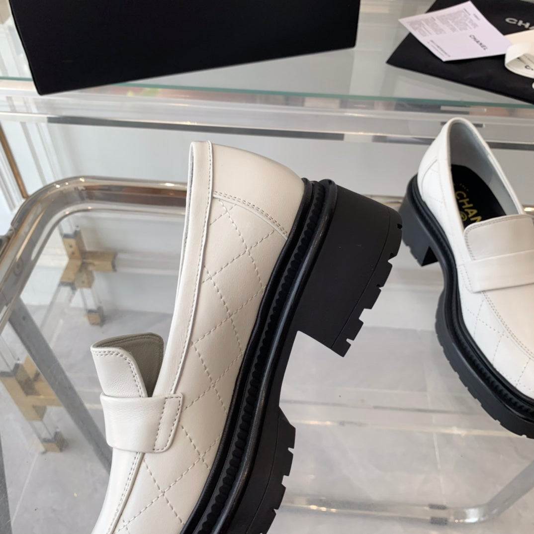 MOCCASINS white CALFSKIN - 35